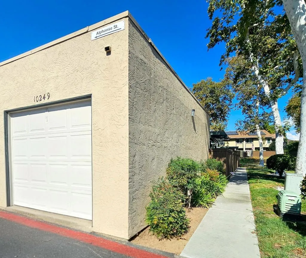 https://cdn.realtyfeed.com/cdn/127/306774413/c8949254db81fd32512d82d825135c10.webp