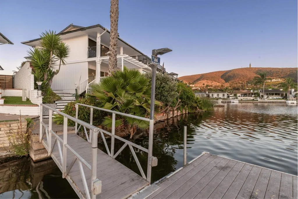 https://cdn.realtyfeed.com/cdn/127/306774416/4e9da8fe65eee28c3b90de555b3d702e.webp