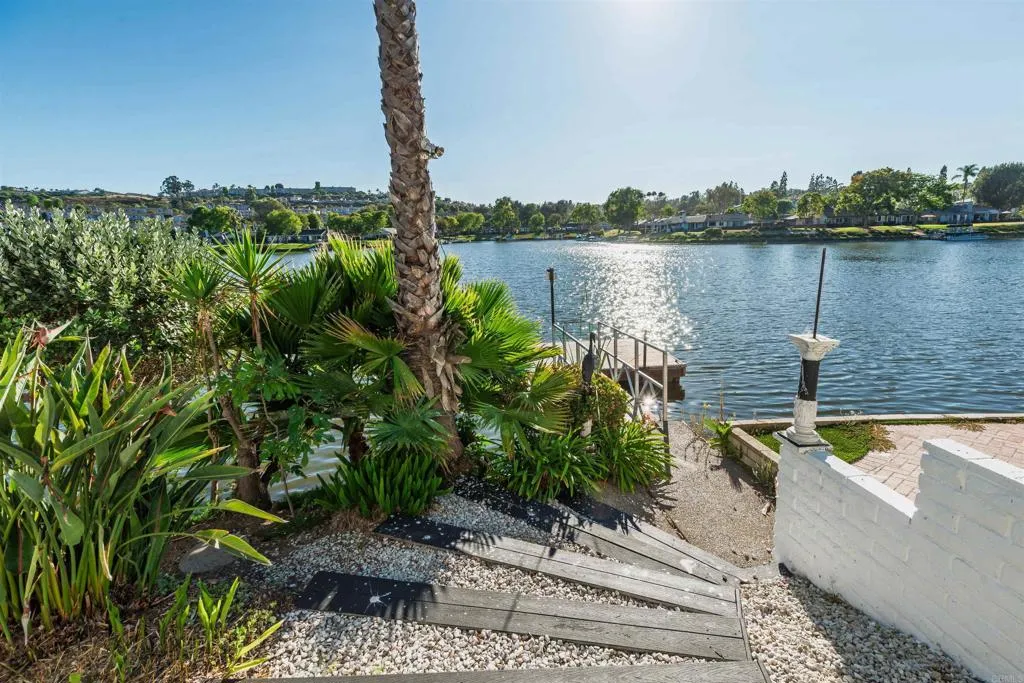 https://cdn.realtyfeed.com/cdn/127/306774416/57bc7a3b6c6b32cc62a32439dff569ab.webp