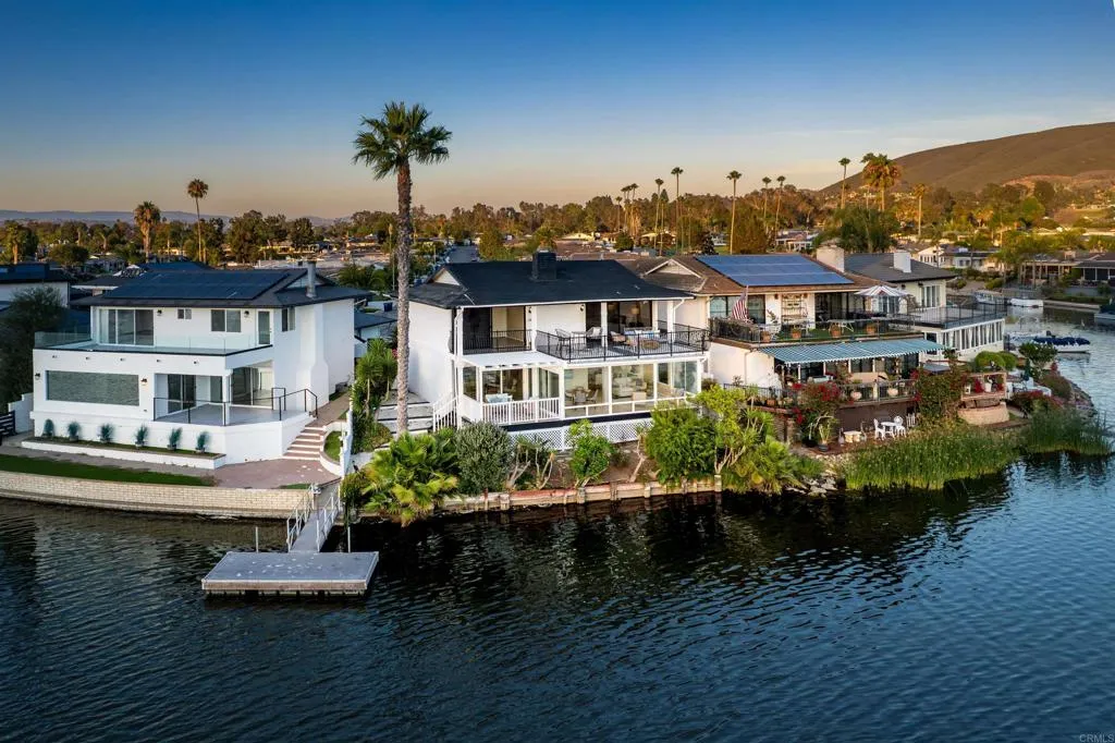 https://cdn.realtyfeed.com/cdn/127/306774416/6a57bc7fd69f24c43b60910cb3d1ff62.webp