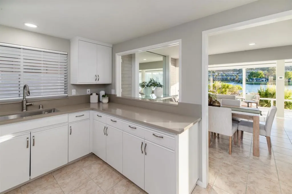 https://cdn.realtyfeed.com/cdn/127/306774416/825c5945922114f58de71a40a4760011.webp