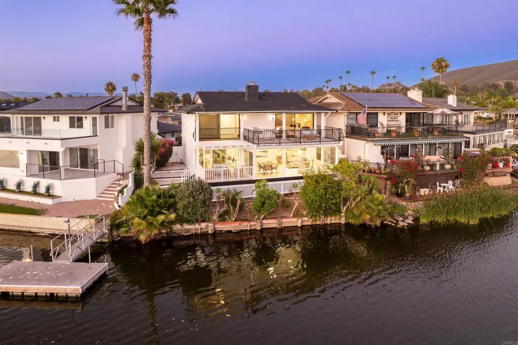 https://cdn.realtyfeed.com/cdn/127/306774416/bd3d393340137c012be0267696dfdcb7.webp