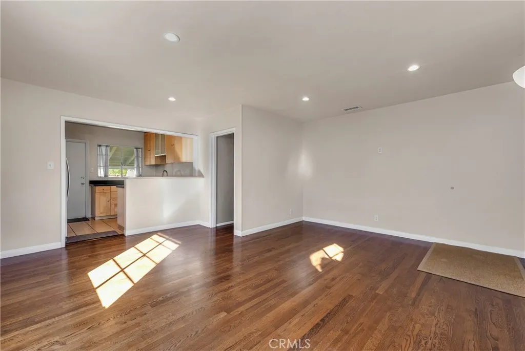 17455 Bullock Street, Encino, CA 91316 - Photo 3 of 17, Encino, CA