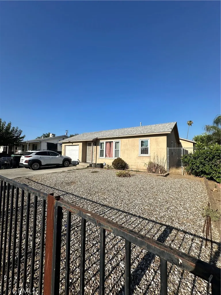 258 S Alessandro Street