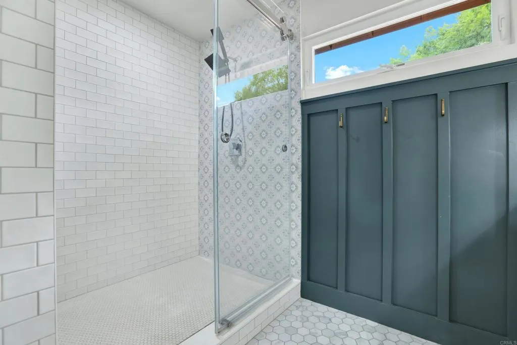 https://cdn.realtyfeed.com/cdn/127/306774477/0ceb498725769f1d4ca128438a0bd2cc.webp