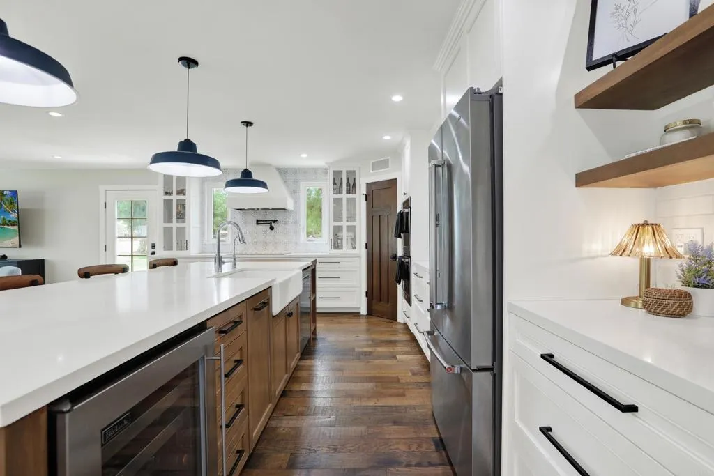 https://cdn.realtyfeed.com/cdn/127/306774477/46aa774c7ca4149ef4d5f7644de1b4b4.webp