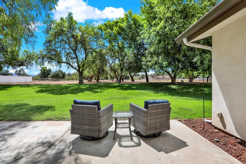 https://cdn.realtyfeed.com/cdn/127/306774477/745cbfd303a00d128f85862723ff912d.webp