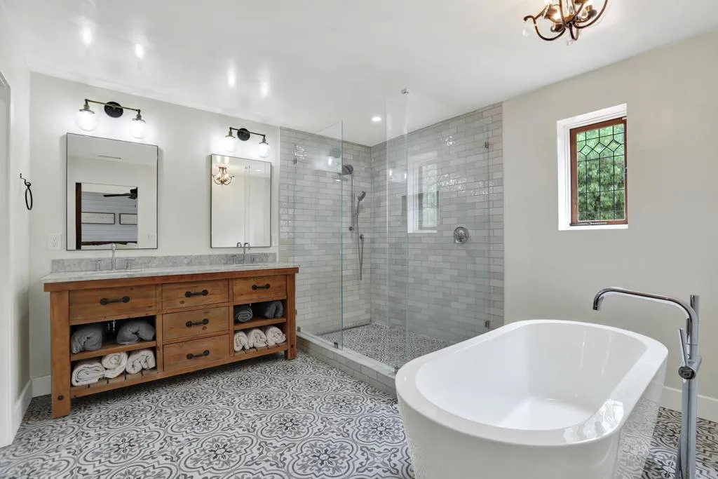 https://cdn.realtyfeed.com/cdn/127/306774477/866e20e29dd8571a8e8c12bd3870374d.webp