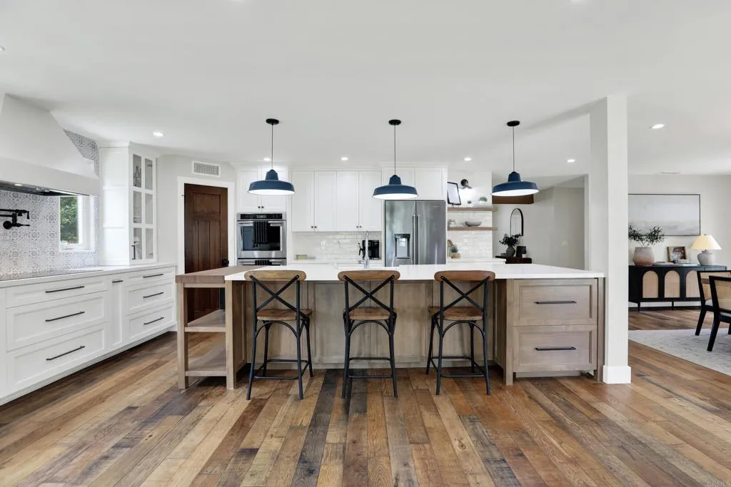 https://cdn.realtyfeed.com/cdn/127/306774477/b23b058aa0c5c0f20a12da6a69ec0a42.webp