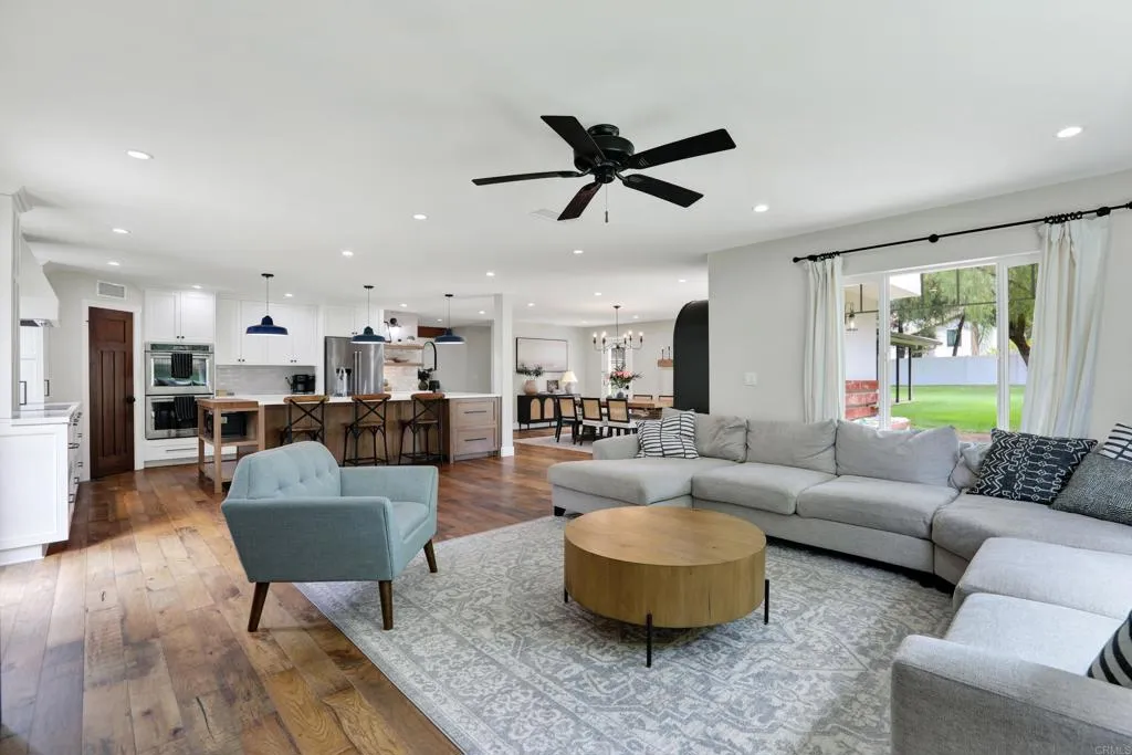 https://cdn.realtyfeed.com/cdn/127/306774477/f305ed4f1434200ba91354e52099bb97.webp