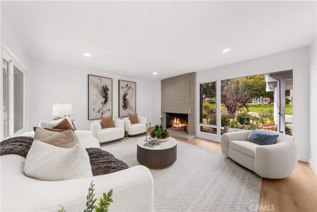 18846 Saginaw, Irvine, CA 92603 - Main photo, Irvine, CA
