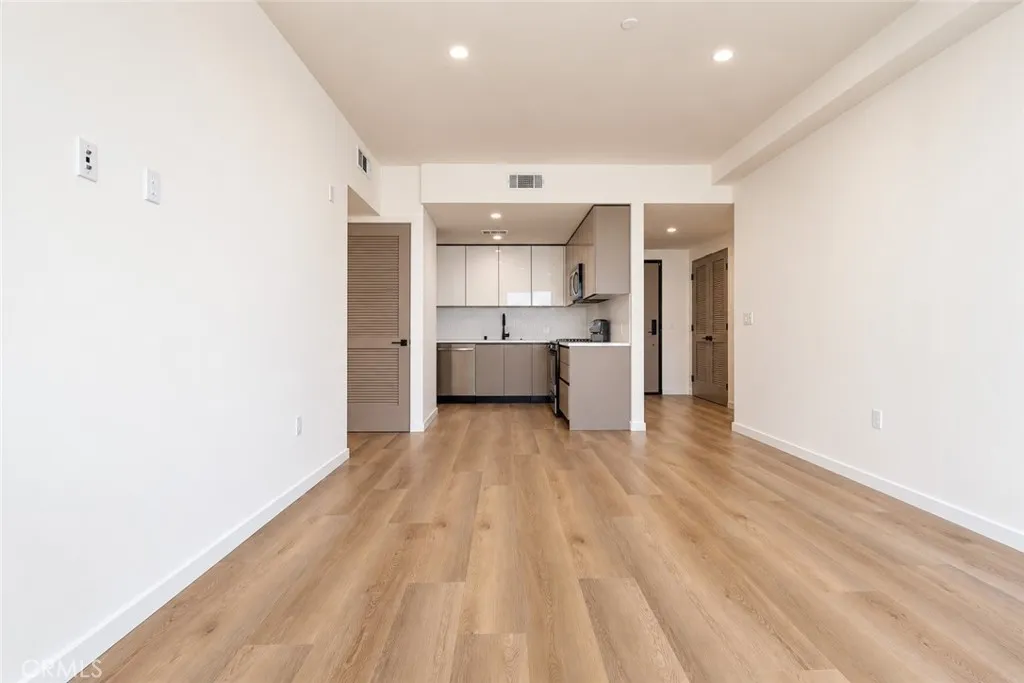 955 Fedora Unit 408, Los Angeles, CA 90006 - Photo 4 of 12, Los Angeles, CA