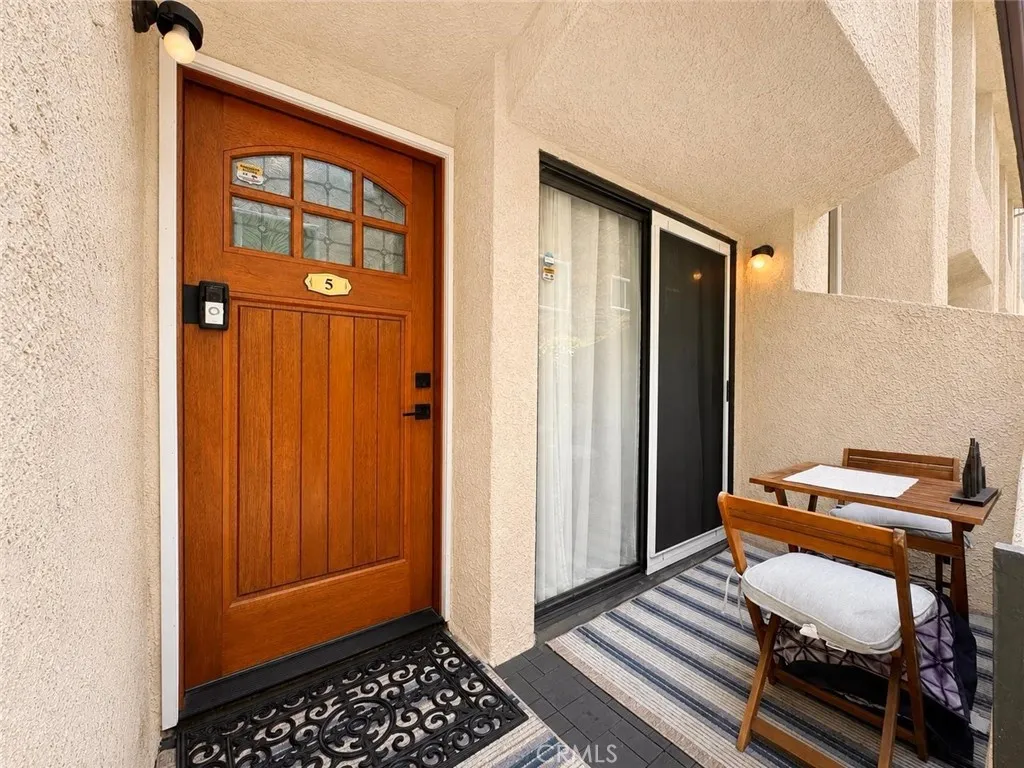 543 W Stocker Street Unit 5, Glendale, CA 91202 - Photo 4 of 26, Glendale, CA