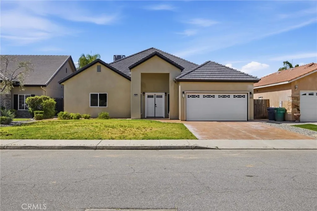547 Shady Meadow Court, Bakersfield, CA 93308 - Main photo, Bakersfield, CA