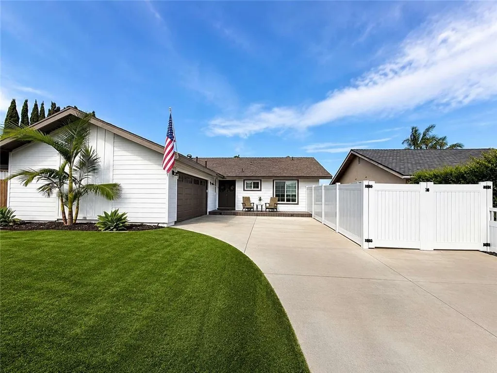 24321 Encorvado Lane, Mission Viejo, CA 92691 - Main photo, Mission Viejo, CA