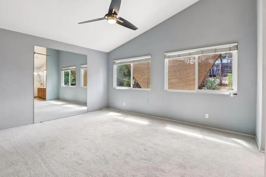 https://cdn.realtyfeed.com/cdn/127/306774559/538ac38c1886fae854270febc7c0b9ac.webp