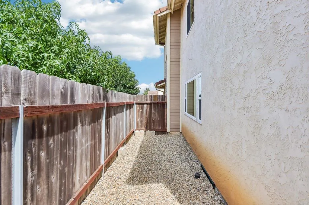 https://cdn.realtyfeed.com/cdn/127/306774559/a068d38f15c76e7ad5908cbb8b4c5c85.webp