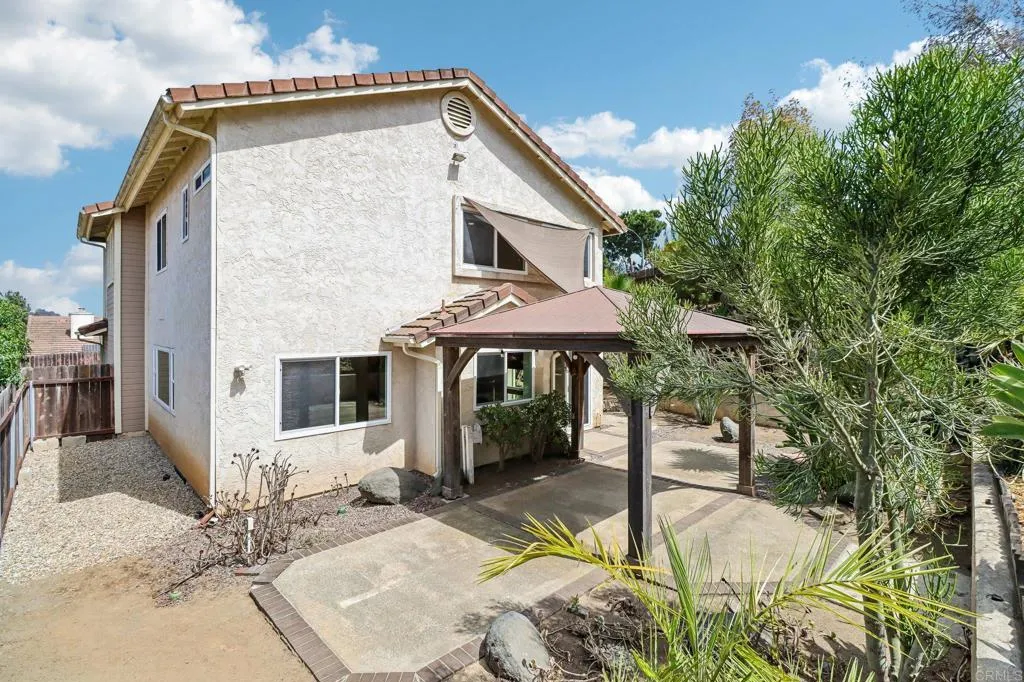 https://cdn.realtyfeed.com/cdn/127/306774559/aa3b8510f75457f79c1214dd0b20bcdc.webp