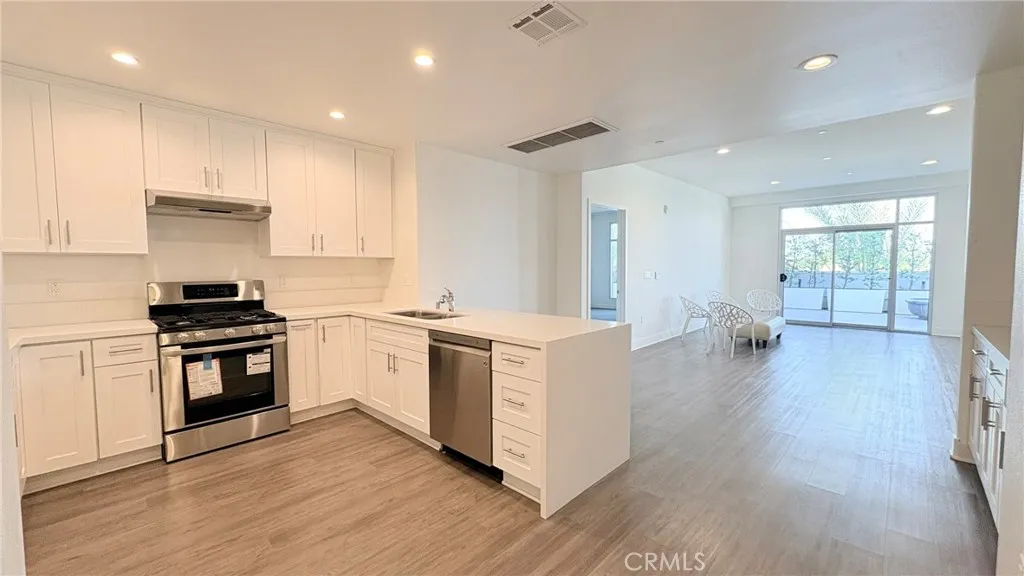 56 E Duarte Road #320, Arcadia, CA 91006 - Main photo, Arcadia, CA