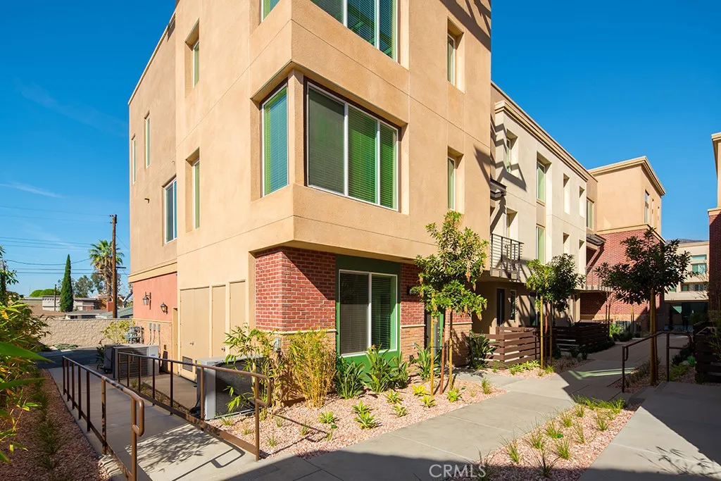 422 W Route 66 Unit 94, Glendora, CA 91740 - Main photo, Glendora, CA