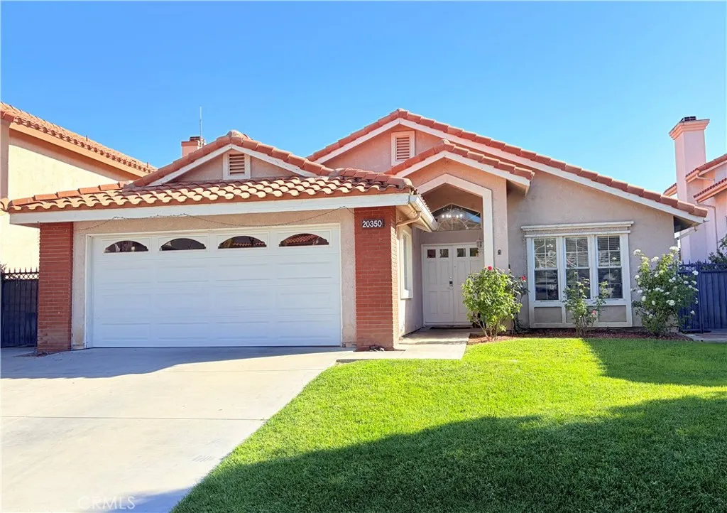 20350 Calhaven, Saugus, CA 91390 - Main photo, Saugus, CA