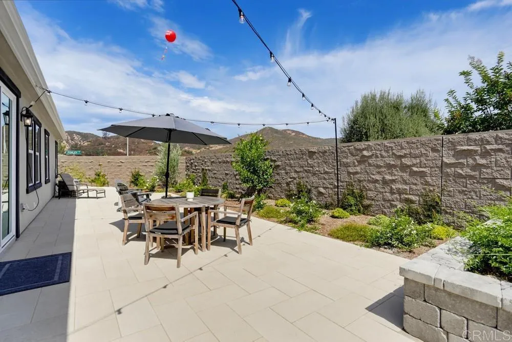https://cdn.realtyfeed.com/cdn/127/306774594/2ce6b3010b825e5c9bf28e90cadab378.webp
