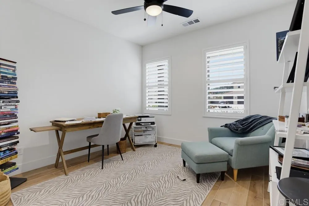 https://cdn.realtyfeed.com/cdn/127/306774594/490cf4ff55667ef6dd3864cea073d8a9.webp
