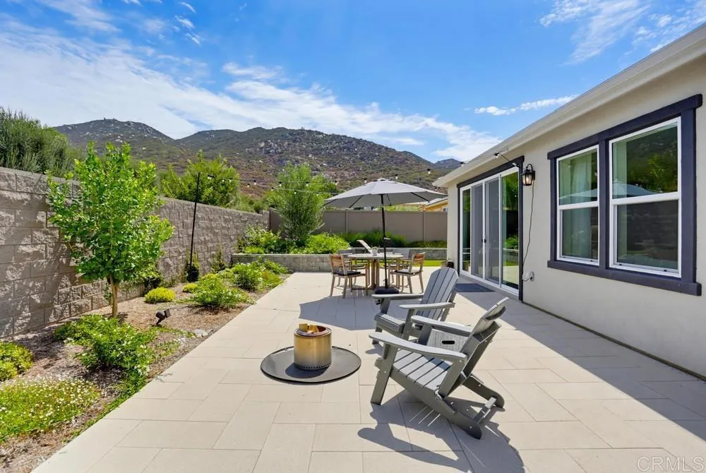 https://cdn.realtyfeed.com/cdn/127/306774594/737f7cd1997f6bd8d3091becf016018d.webp