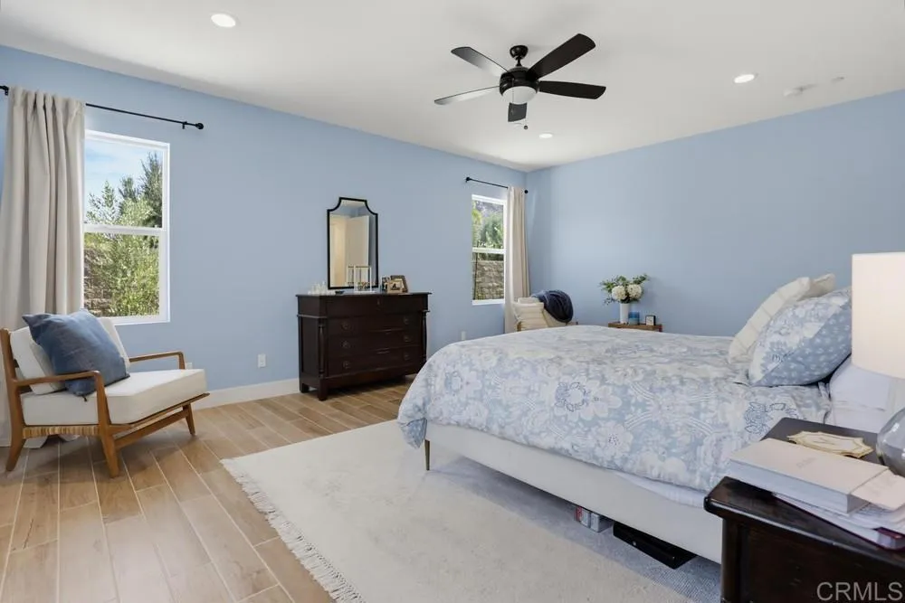 https://cdn.realtyfeed.com/cdn/127/306774594/79a54581f44366576daf3b178aa7442c.webp