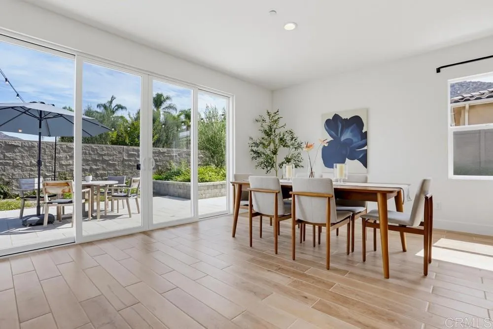 https://cdn.realtyfeed.com/cdn/127/306774594/7ffc139a27a82eb969f816066102dba2.webp