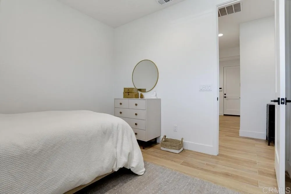https://cdn.realtyfeed.com/cdn/127/306774594/cccb90ce22401cba9fae8e42628dce45.webp