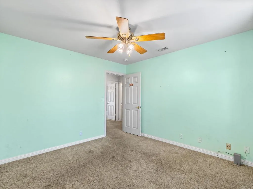 https://cdn.realtyfeed.com/cdn/127/306774613/4ff1ef3120589f69300484792b9d2b86.webp