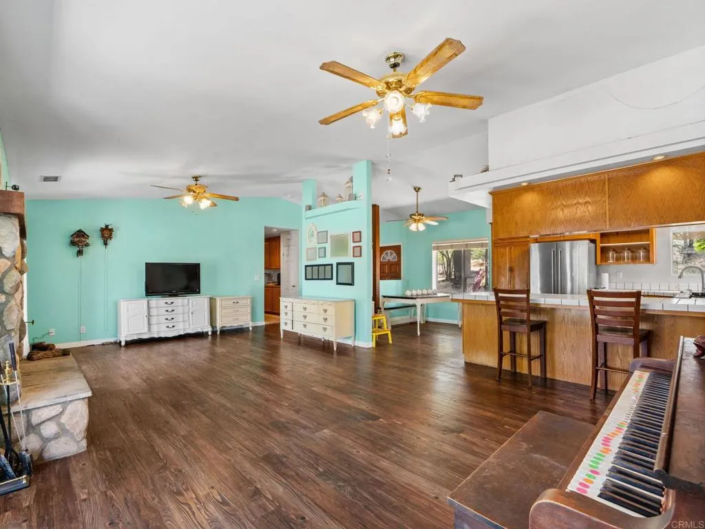 https://cdn.realtyfeed.com/cdn/127/306774613/7ac669116b66fcdd3b4143d8aa9044ca.webp
