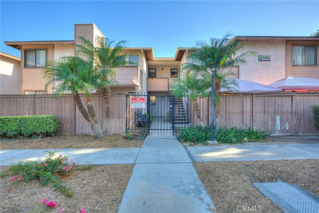 1311 Massachusetts, Riverside, CA 92507 - Main photo, Riverside, CA