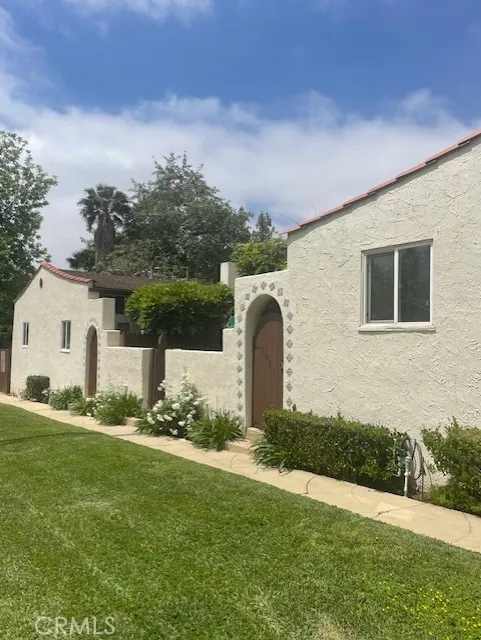 2025 Lovila Lane, Altadena, CA 91001 - Main photo, Altadena, CA