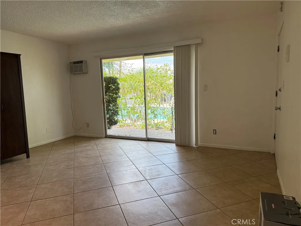 807 E Cottonwood Road Unit 6, Palm Springs, CA 92262 - Photo 2 of 6, Palm Springs, CA