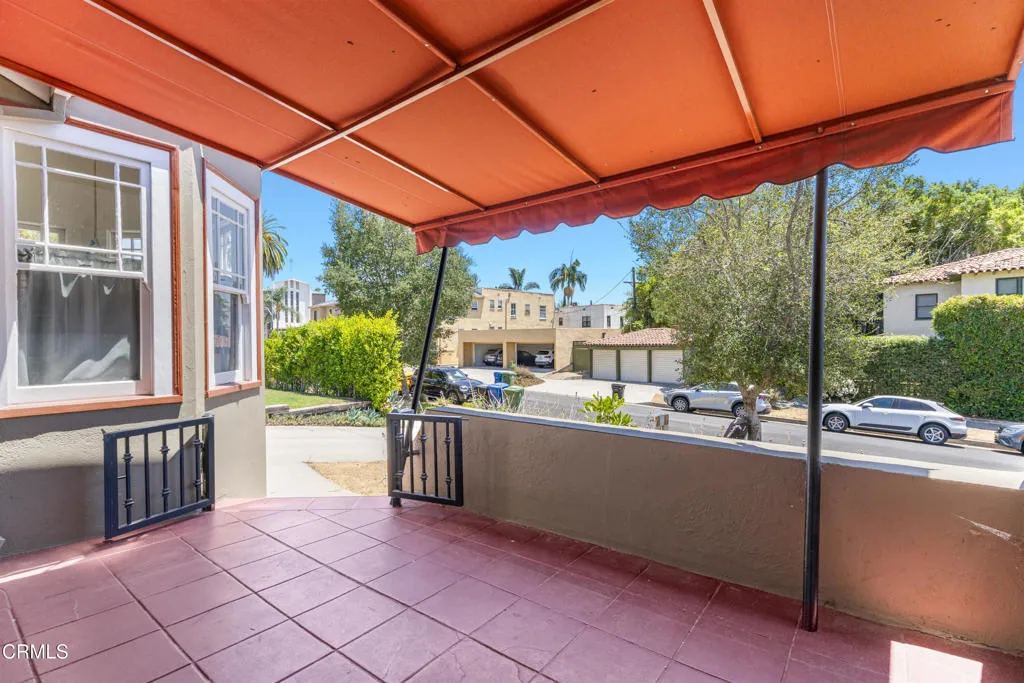 4725 Ambrose Avenue, Los Angeles, CA 90027 - Photo 4 of 36, Los Angeles, CA