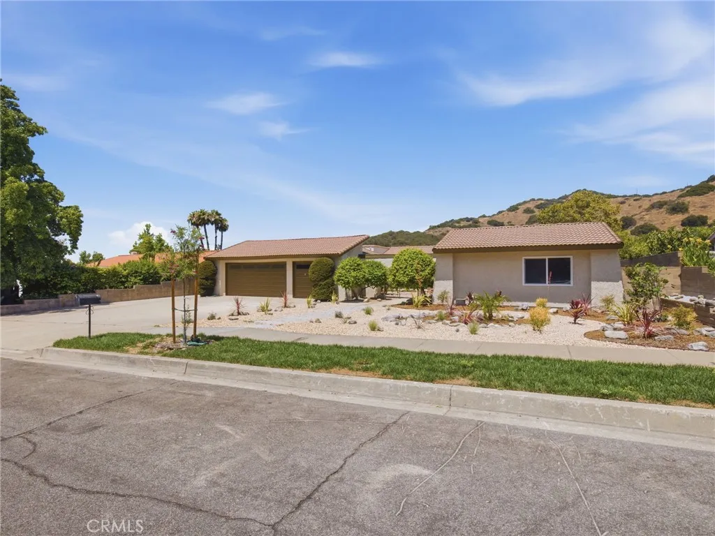225 Armstrong Drive, Claremont, CA 91711 - Main photo, Claremont, CA