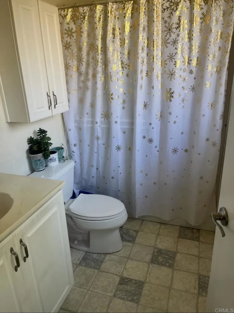 285 Parkbrook Place, San Diego, CA 92114 - Photo 5 of 8, San Diego, CA