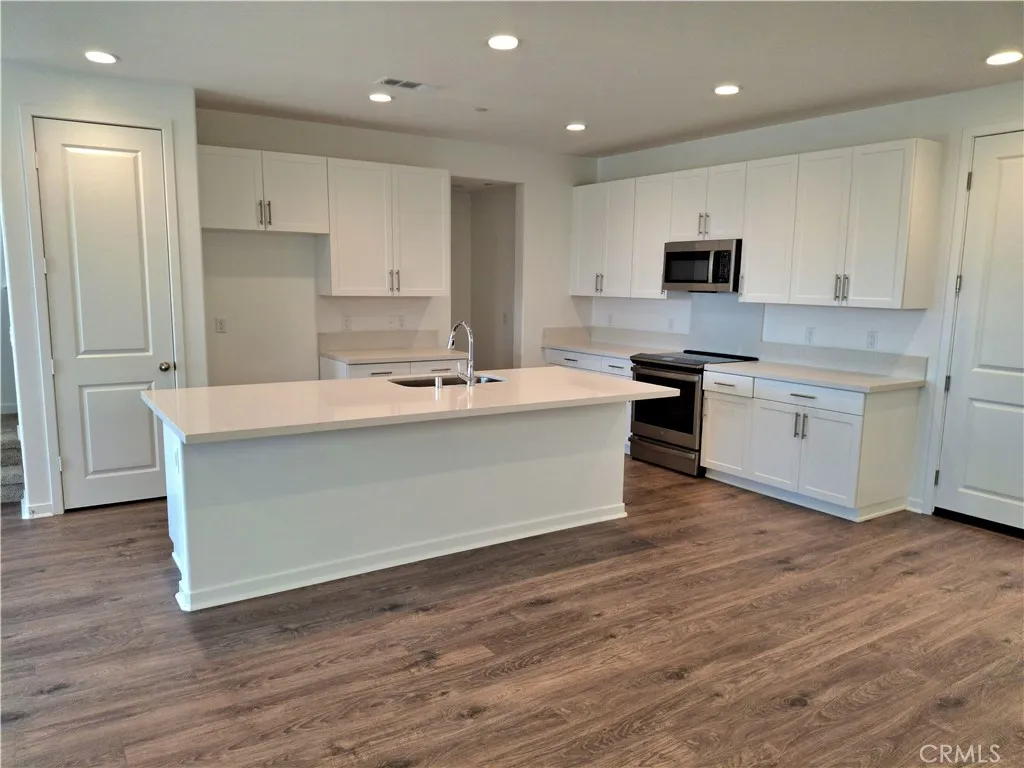 29458 Upper Creek Loop, Winchester, CA 92596 - Photo 5 of 23, Winchester, CA