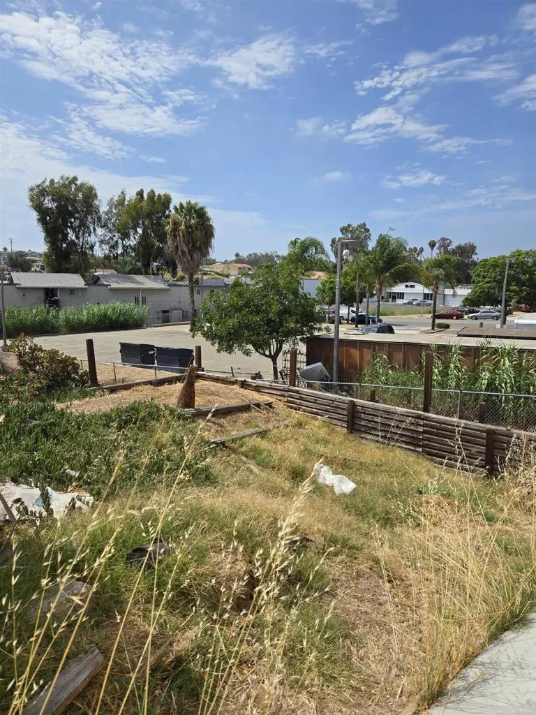 https://cdn.realtyfeed.com/cdn/127/306774681/ccfe4937a3a59ca84c0a0b8031aff53b.webp