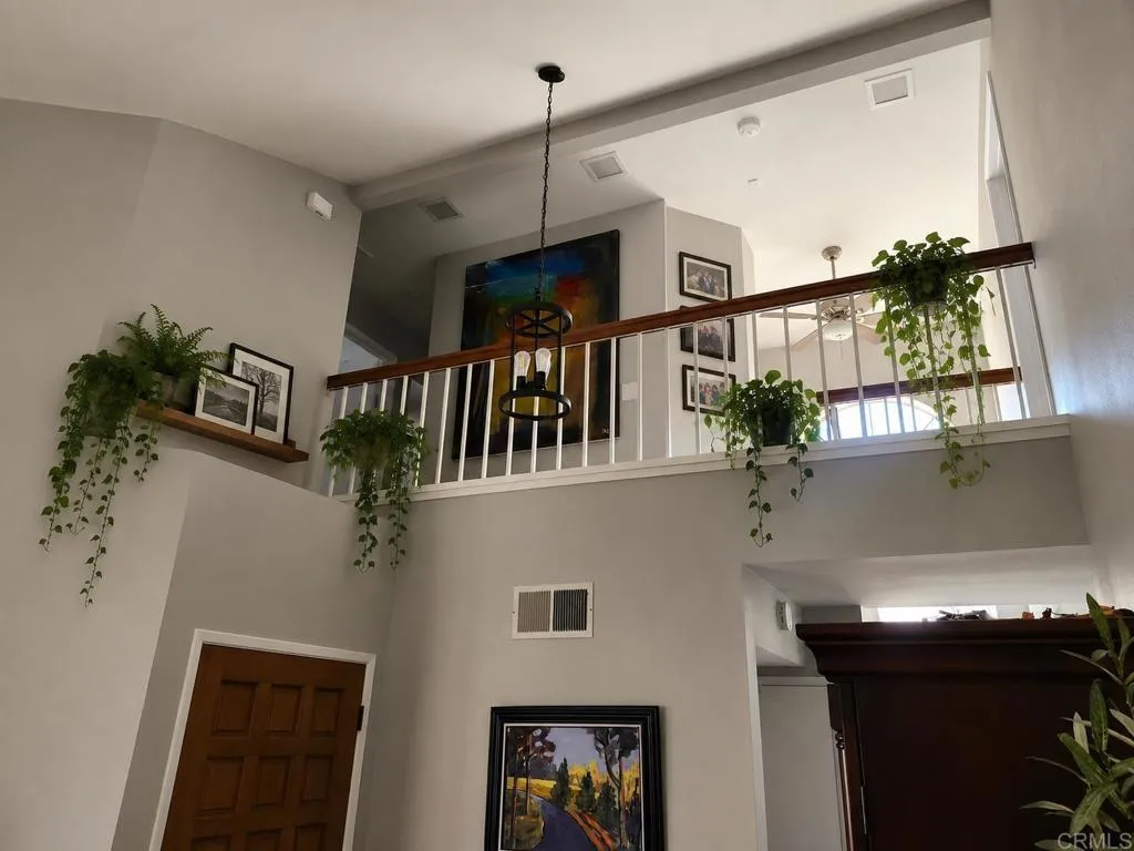 https://cdn.realtyfeed.com/cdn/127/306774694/233b2dd7fb74c083c47912170f78e6f9.webp