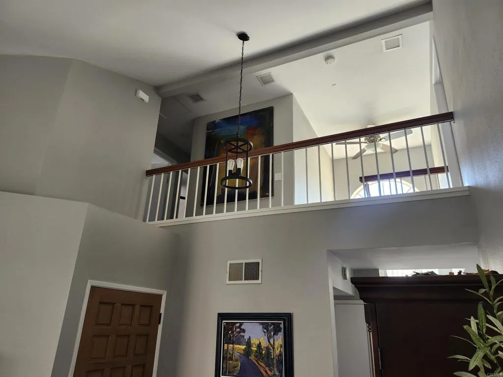 https://cdn.realtyfeed.com/cdn/127/306774694/7571c9866491e1b07c94b69802240e3f.webp