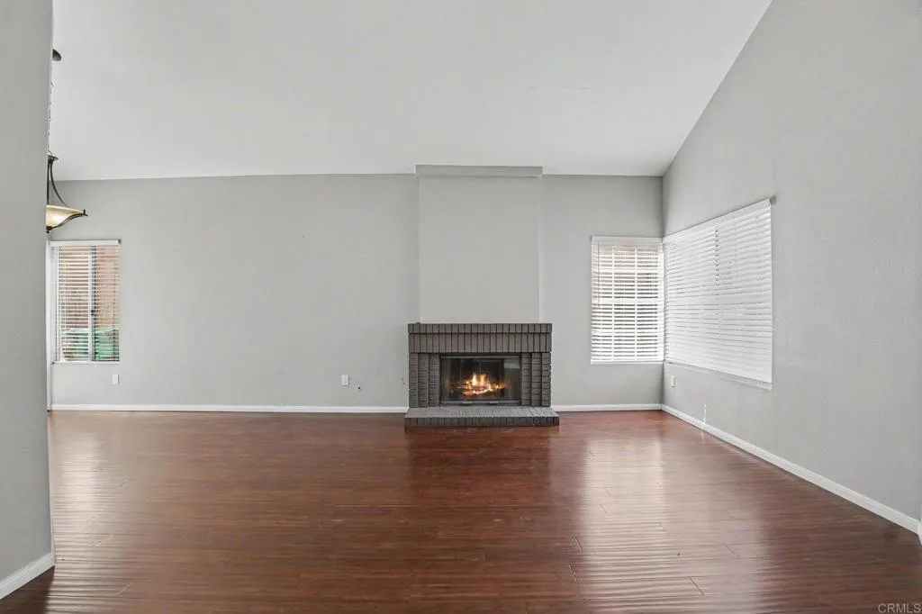 https://cdn.realtyfeed.com/cdn/127/306774694/b21e71ddc68914a4190ede426992fc13.webp