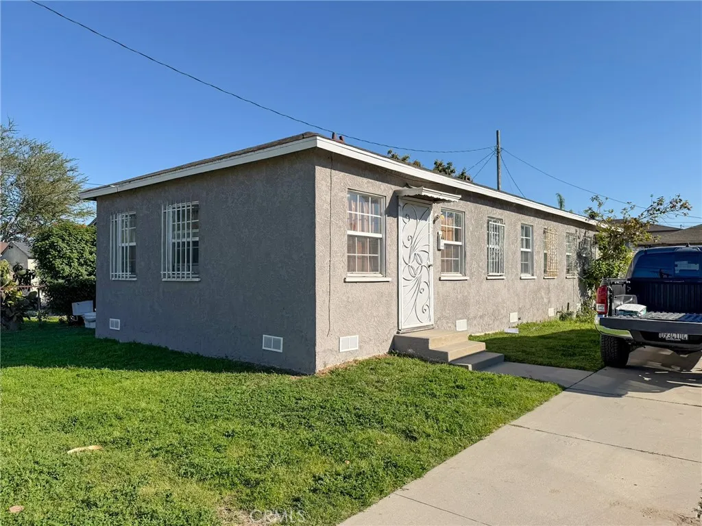804 E Oaks, Compton, CA 90221 - Photo 3 of 9, Compton, CA