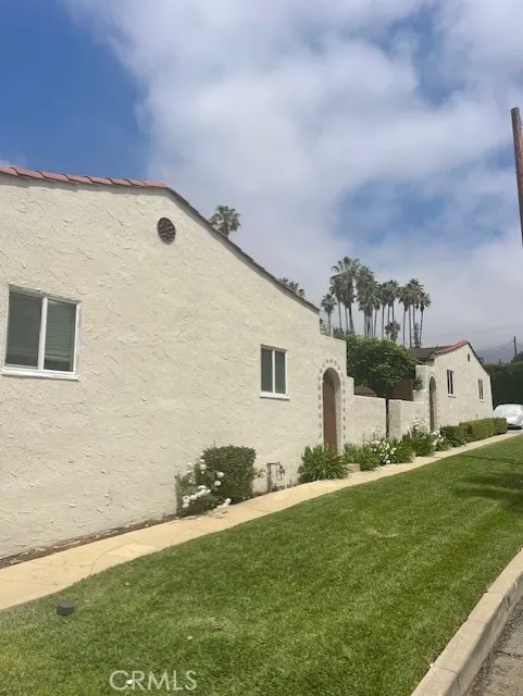 2017 Lovila Lane, Altadena, CA 91001 - Photo 2 of 19, Altadena, CA