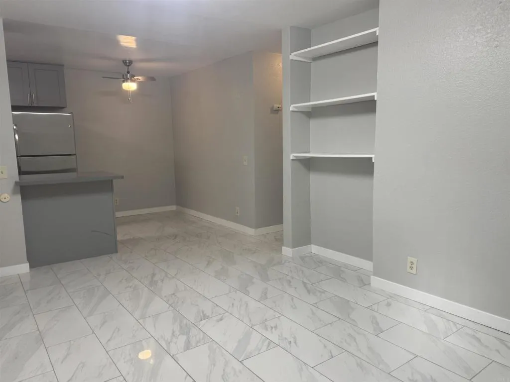 https://cdn.realtyfeed.com/cdn/127/306774727/7c48779ea88aa018170f8ac4388b4cd4.webp