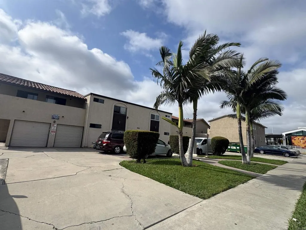https://cdn.realtyfeed.com/cdn/127/306774727/febcfd7134e07a6781b2f07242d80186.webp
