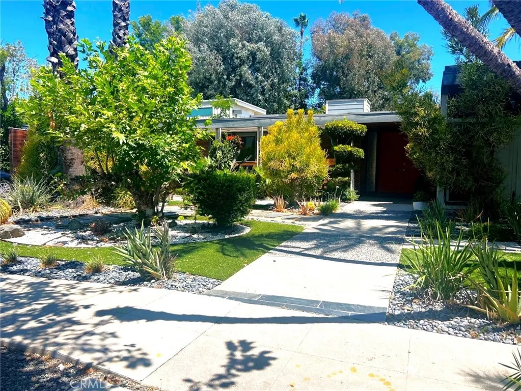 18349 Hiawatha Street, Northridge, CA 91326 - Photo 2 of 8, Northridge, CA