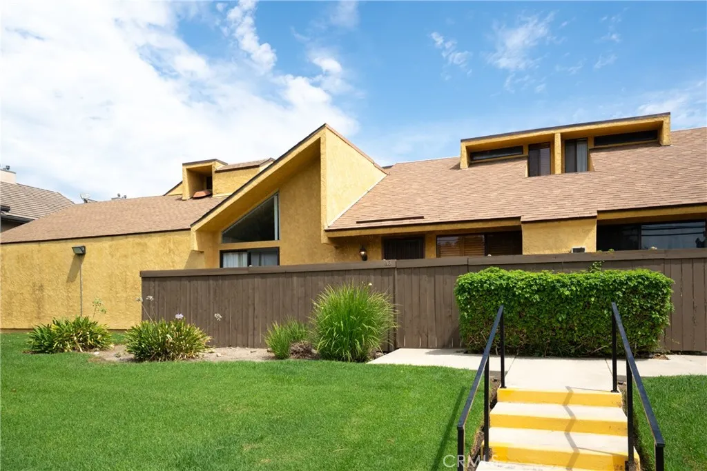435 W 9th Unit A3, Upland, CA 91786 - Photo 3 of 31, Upland, CA